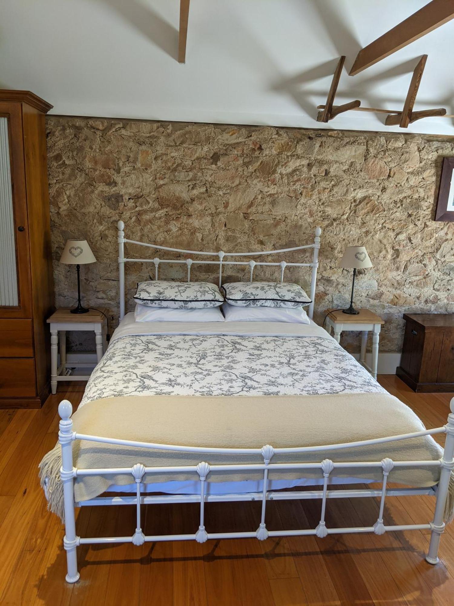 לינה וארוחת בוקר Norton Summit Morialta Barns מראה חיצוני תמונה